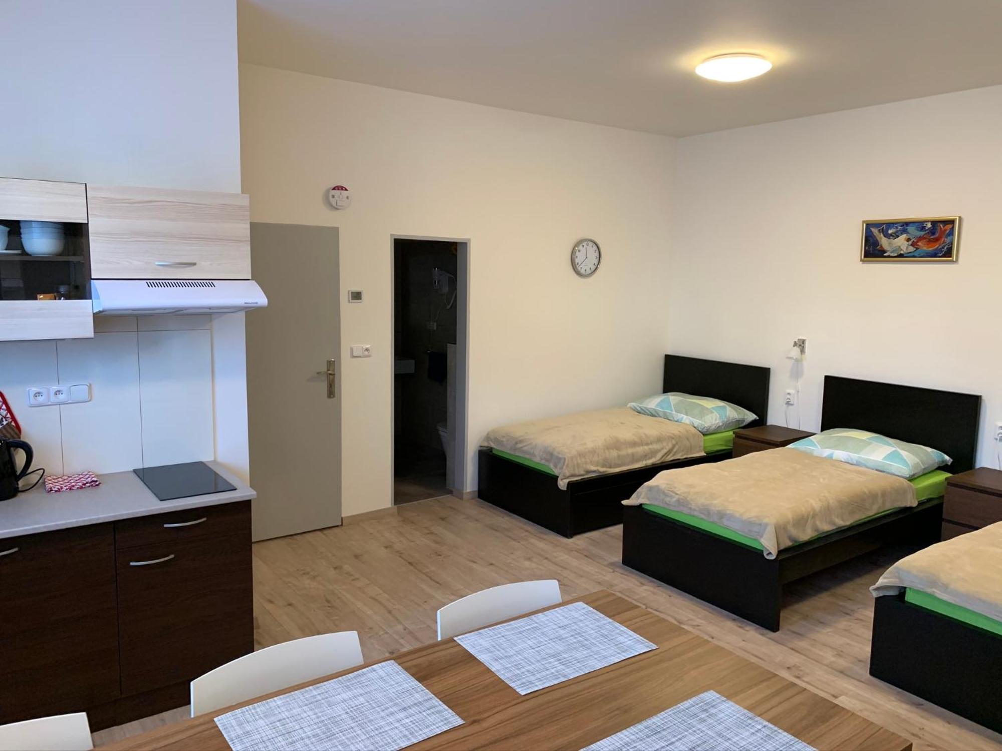 Apartements Studio 964 Líbeznice Eksteriør billede